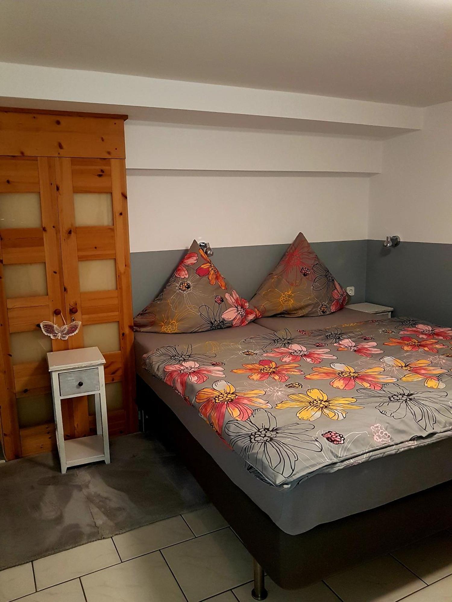 Apartmán Eulennest Im Souterrain Elten Exteriér fotografie